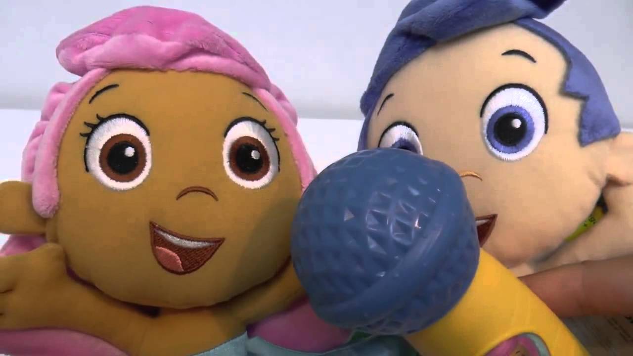 Bubble Guppies Rockin Micro fin Microphone and Molly and Gil Plush Toys