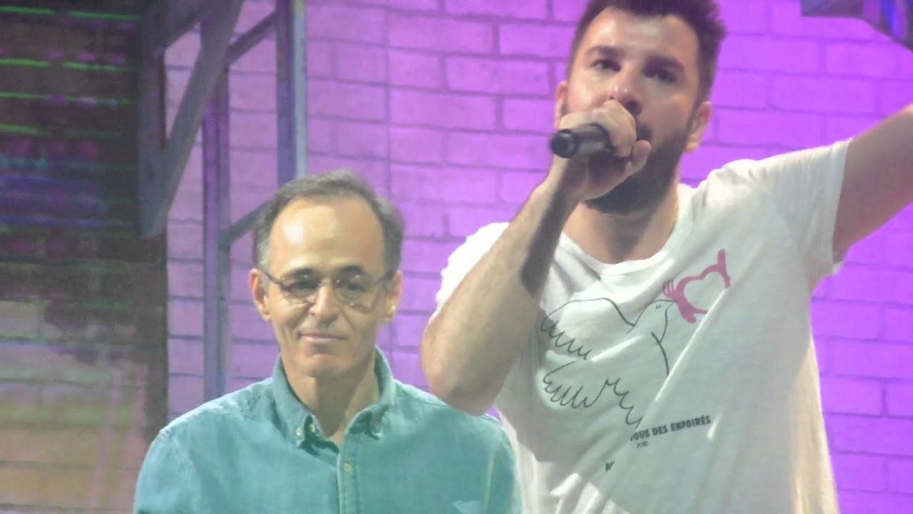 Les enfoirés 2016 (samedi), sketch JJG, Obispo, Bruel, Young