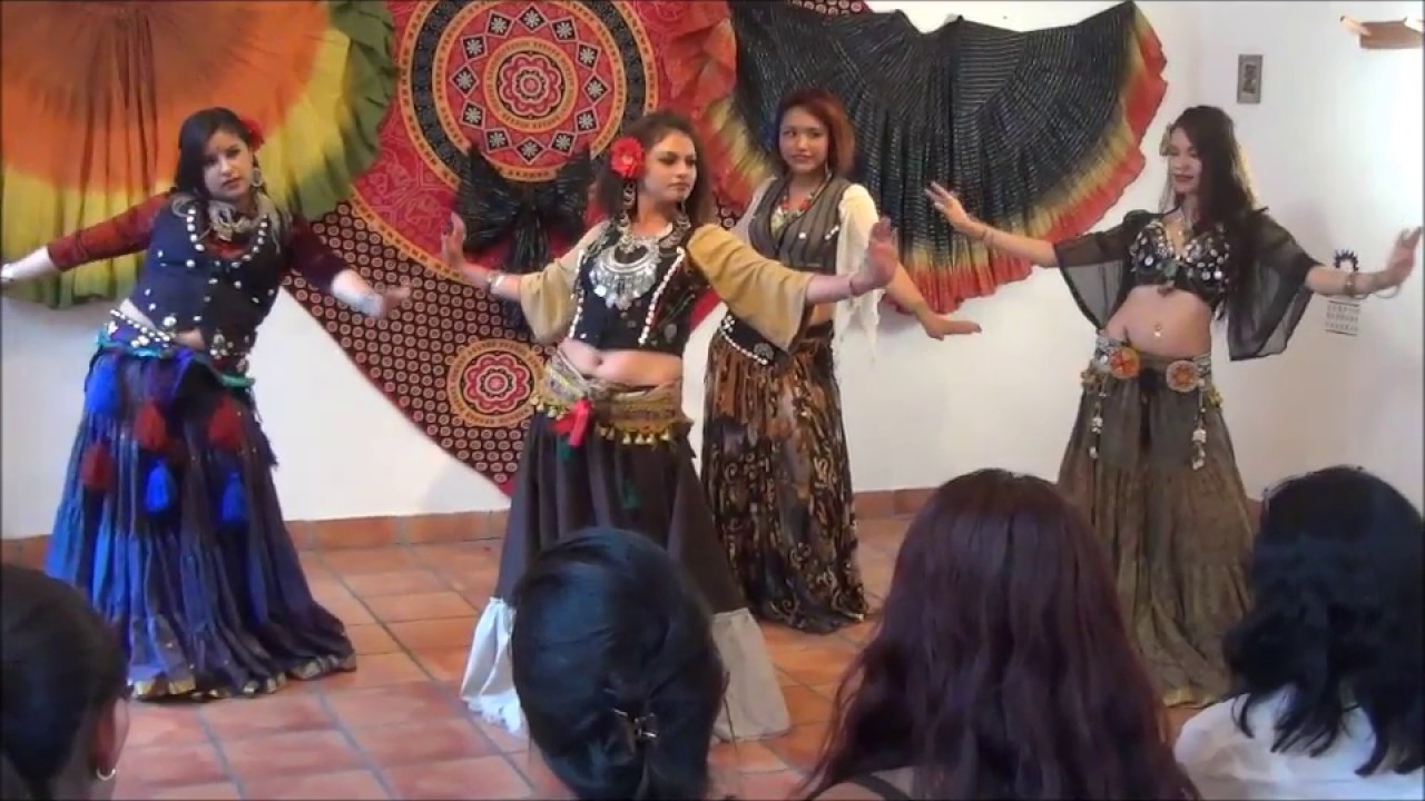 Tribu Farasha Gitana - Danza Tribal Gitano Gypsy Moth