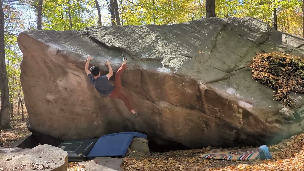 [Powerlinez Bouldering] Diamond Traverse - V7