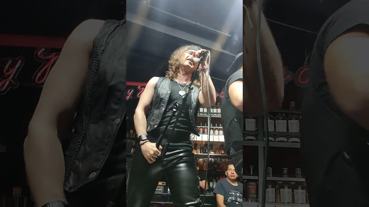 Increíble el concierto de la cienxcien de héroes el culto
