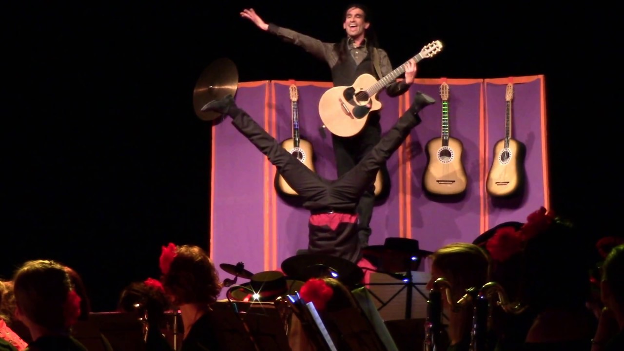 Circus scenes + spectacle cirque/guitare - Andrew Pearce (H.M. Sallanches)