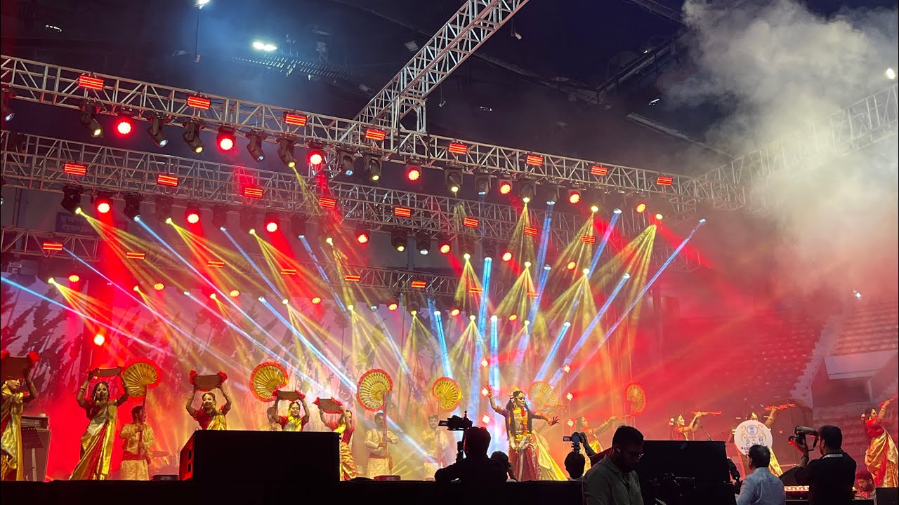Kolkata Durga Puja | Stadium Concert Exclusive 🔥