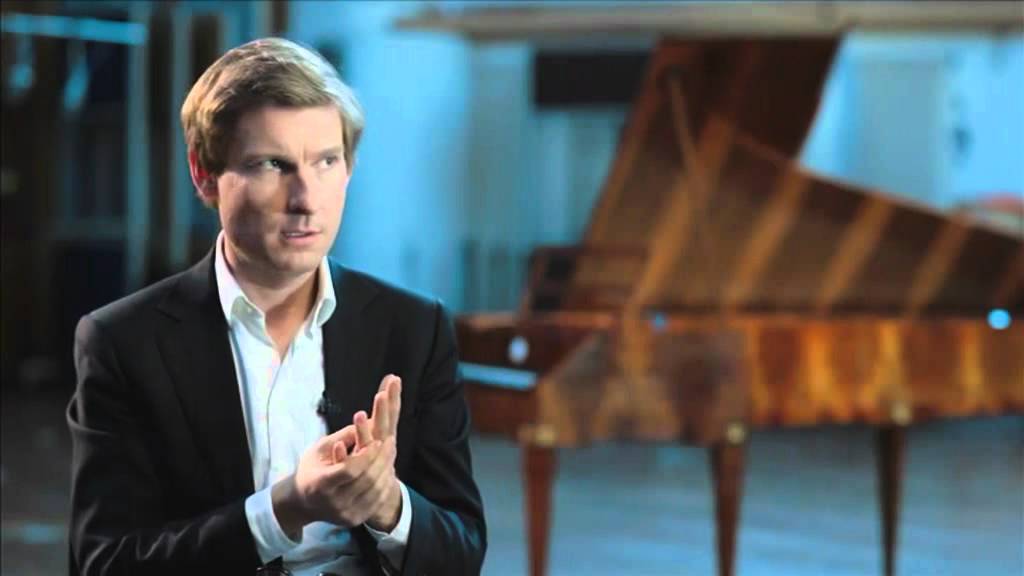 Video Kristian Bezuidenhout - Mozart : Sonatas vol 4