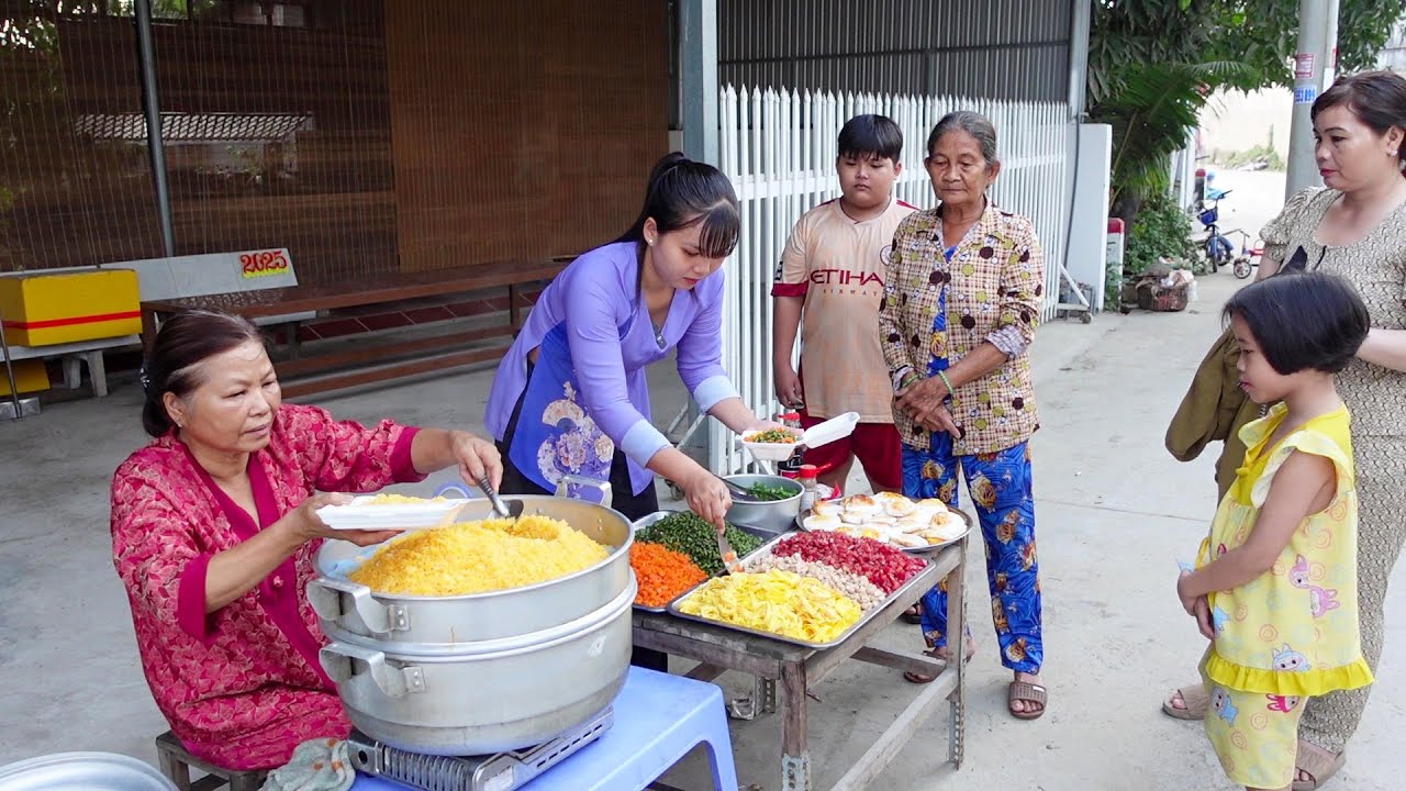 Đổi Món Mới Bán Cơm Chiên Dương Châu Khách Đến Mua Làm Không Kịp Tay | HQ #1532