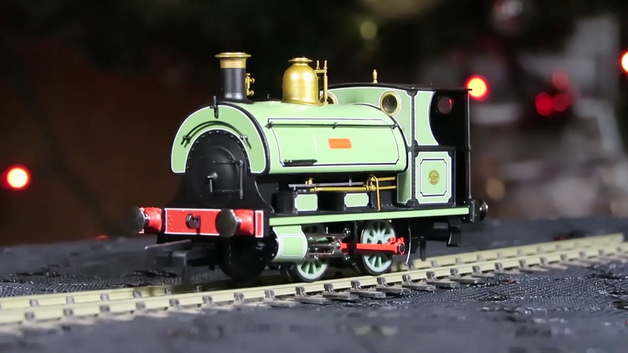 Hornby Peckett loco, R3427  W4 Dodo close up and tests