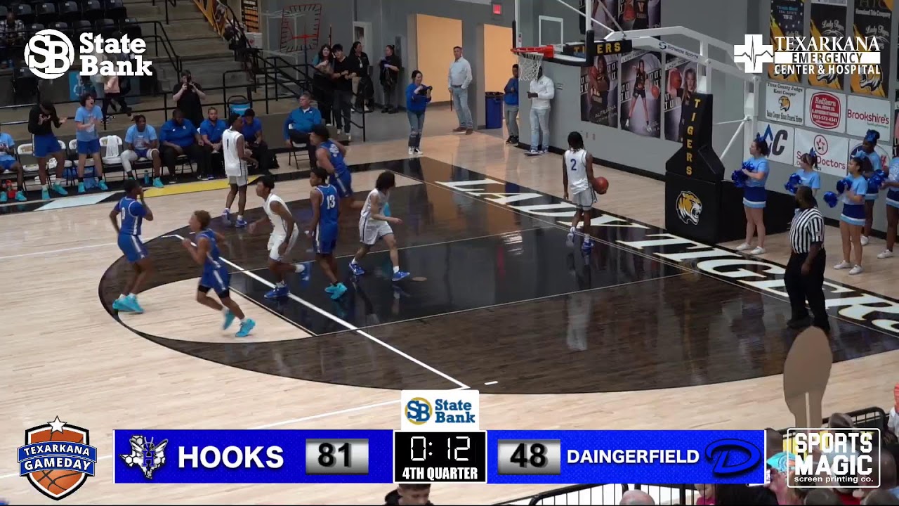 Hooks vs Daingerfield Boys Area Round Playoff Basketball