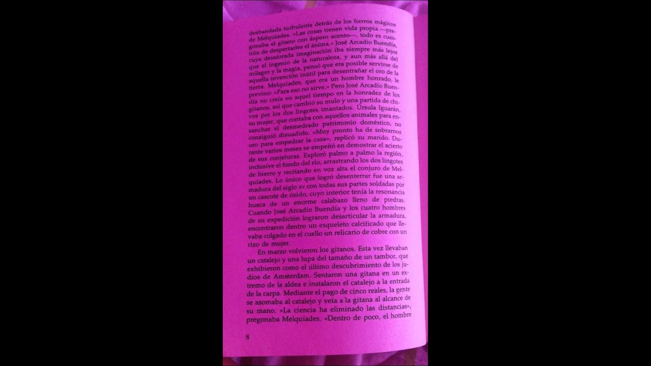 Asmr Español-   Lectura inaudible (mascando chicle)/ Asmr Spanish- Inaudible Reading (Chewing Gum)