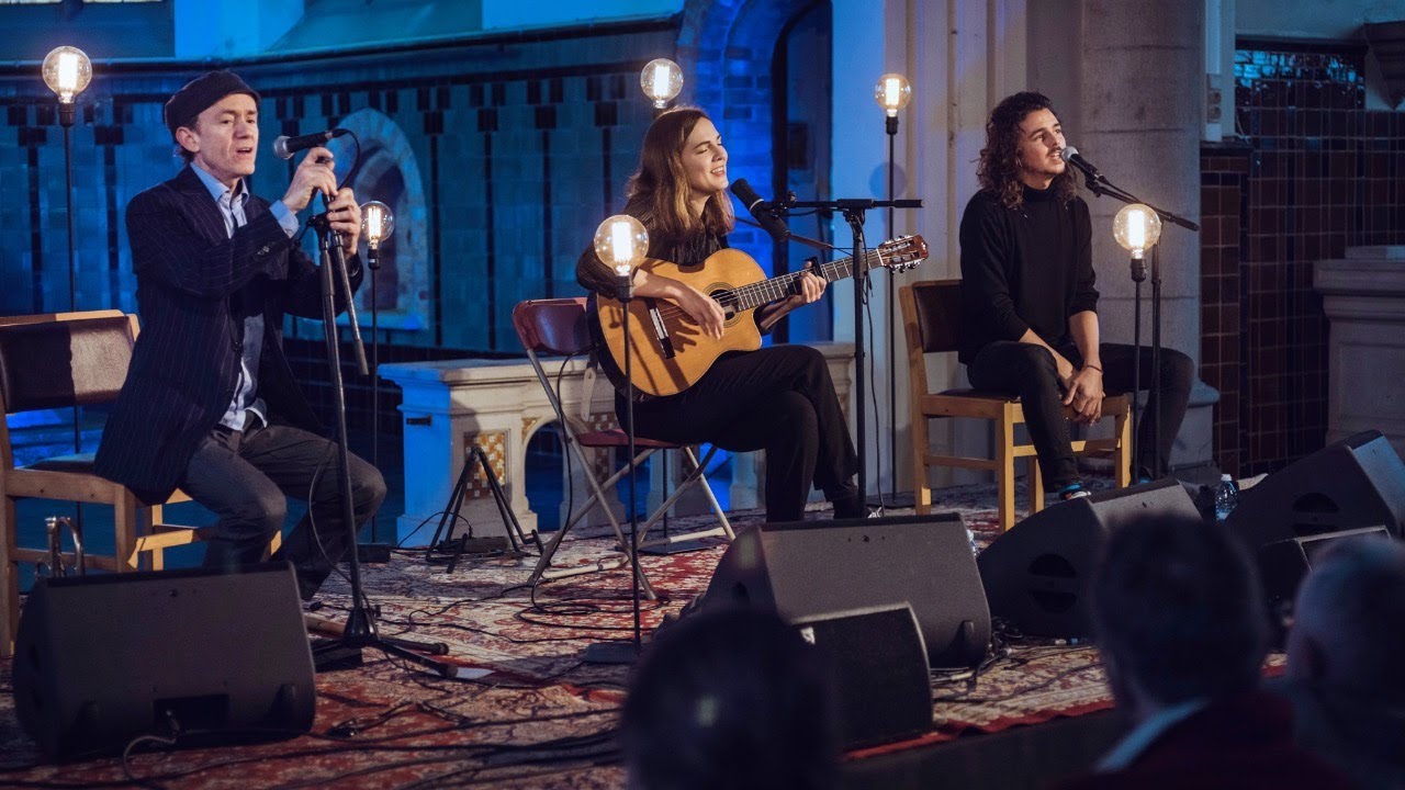 Sophia Ammann plays Leonard Cohen Special - Solstice Christmas concert