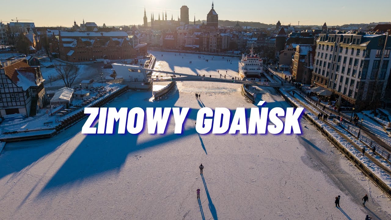 Zimowy Gdańsk z drona CZ. 2 | Gruby lód na Motławie i spacerujący ludzie