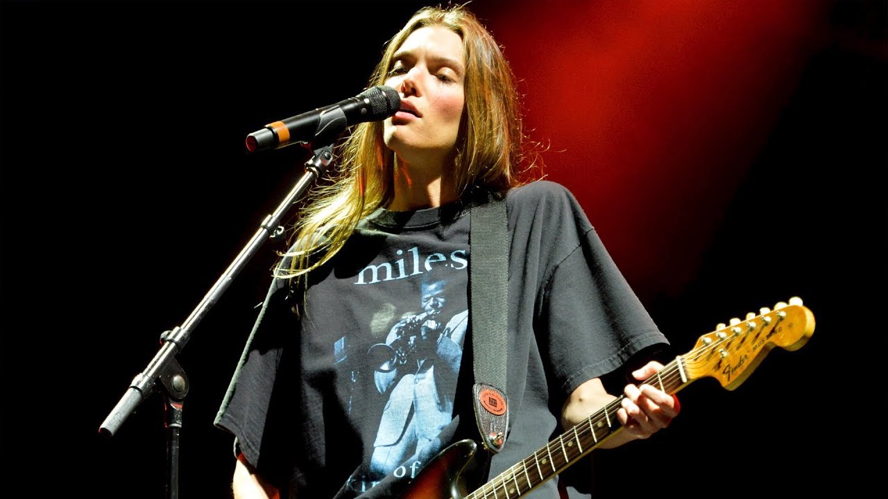 FEQ 2022: Charlotte Cardin, extrait du spectacle