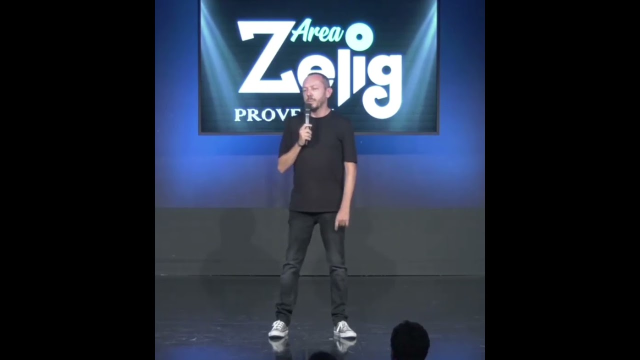 Aurelio Sechi. Monologo intero allo Zelig 20/9/23 #standupcomedy #oneliner #cabaret  #zeliglab