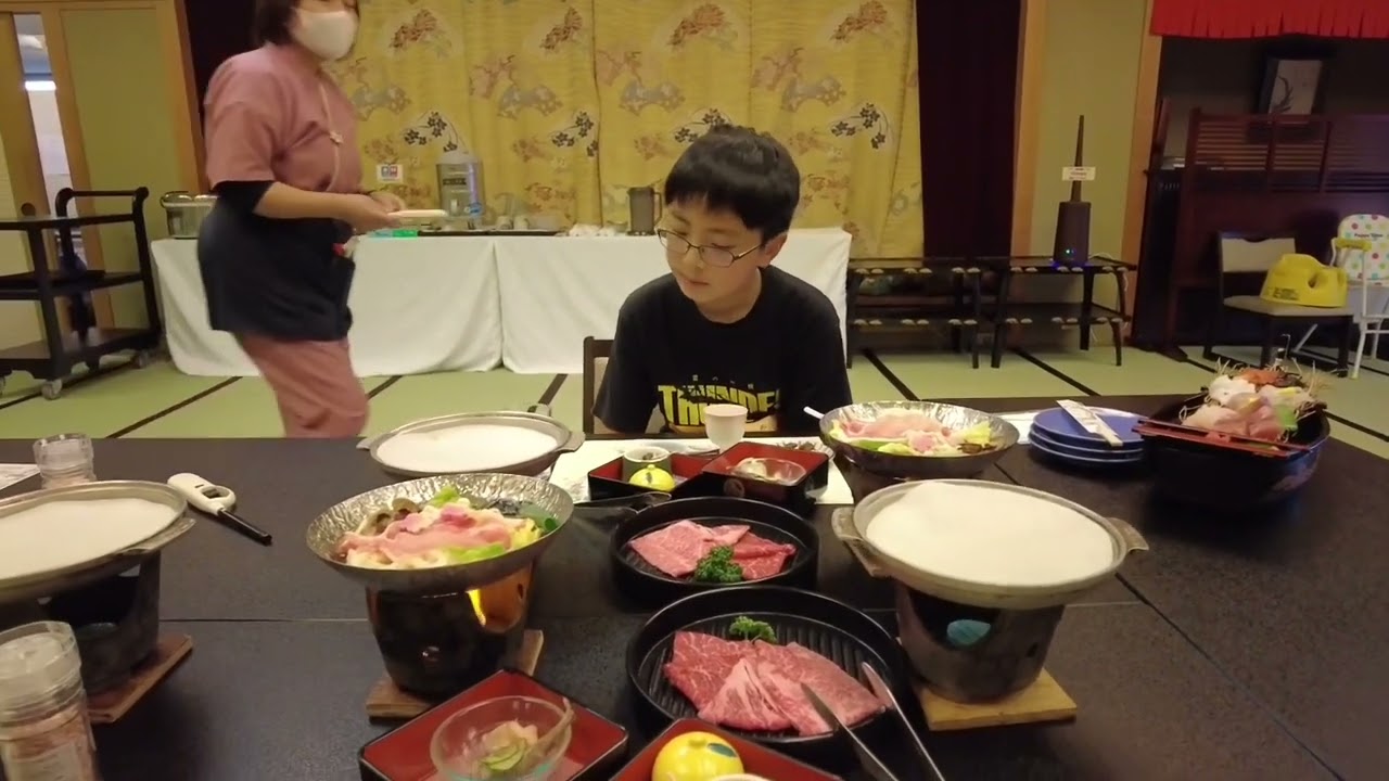 西浦温泉　和のリゾートはづ/部屋　館内　食事　幡豆和牛／🦉フクロウの餌やり🦉