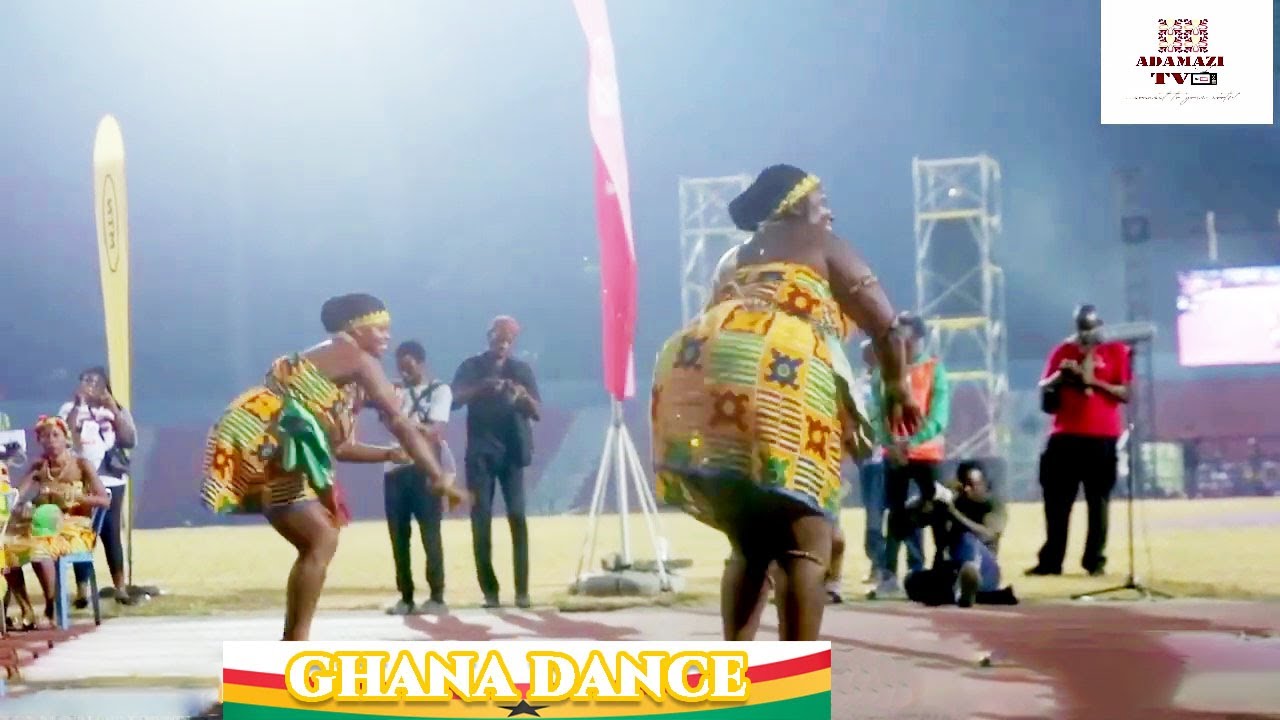 GHANA DANCE - THE MOMENT GHANA GIRLS DANCED LIKE THIS AT CALABAR CARNIVAL😆😆😆