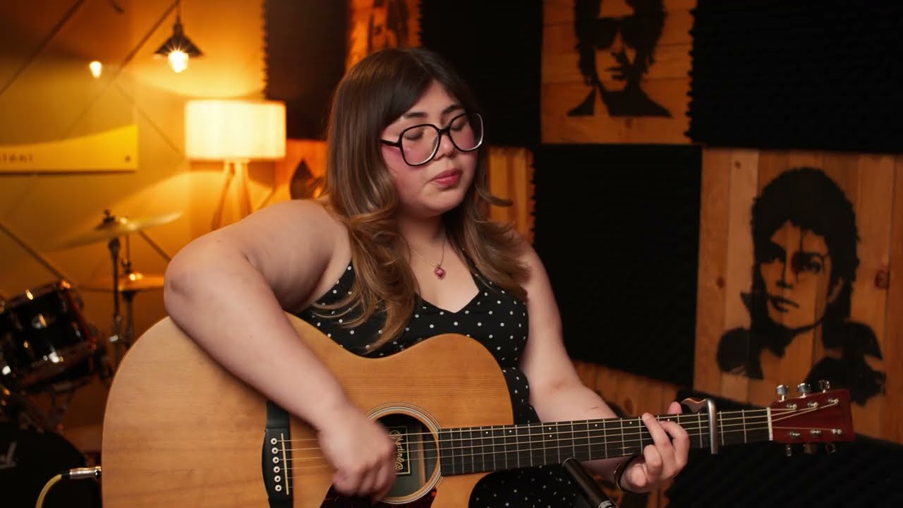 Live Session #1 Eyllen