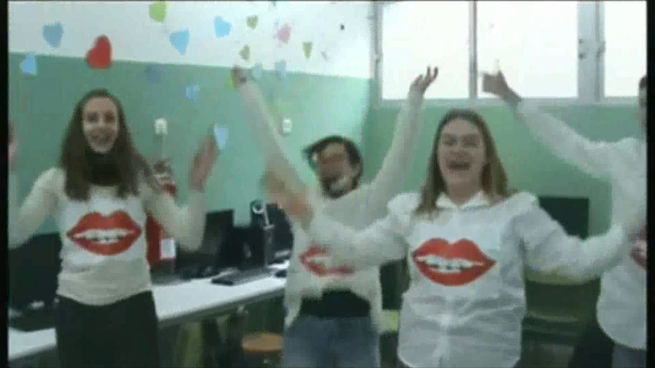 Colegio Fahuarán repartiendo sonrisas