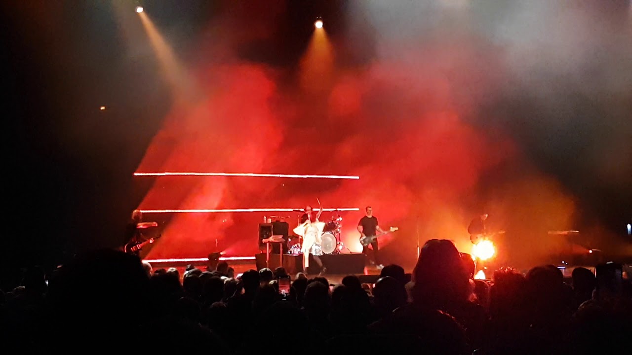 Garbage live at The Shrine Auditorium, Los Angeles 2019-05-16
