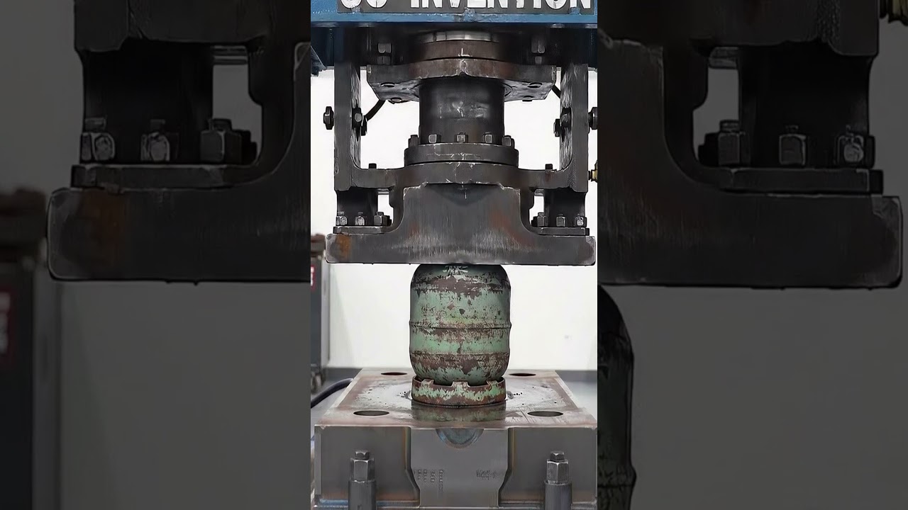 what happens when you crush a pressurised gas cylinder? #craft #diy #ideas #hydraulicpress