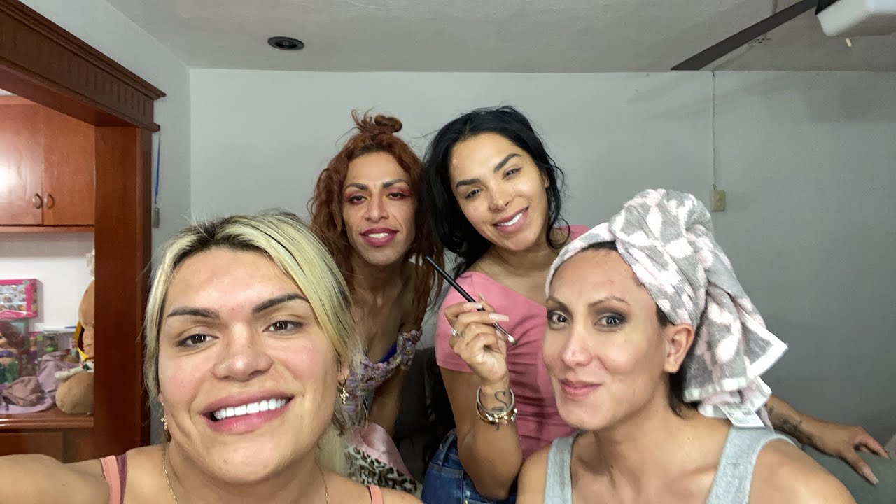 Maquillaje para la fiesta de Salma