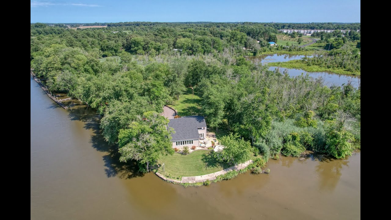 5204 Brown St Milford DE Waterfront Paradise For Sale!