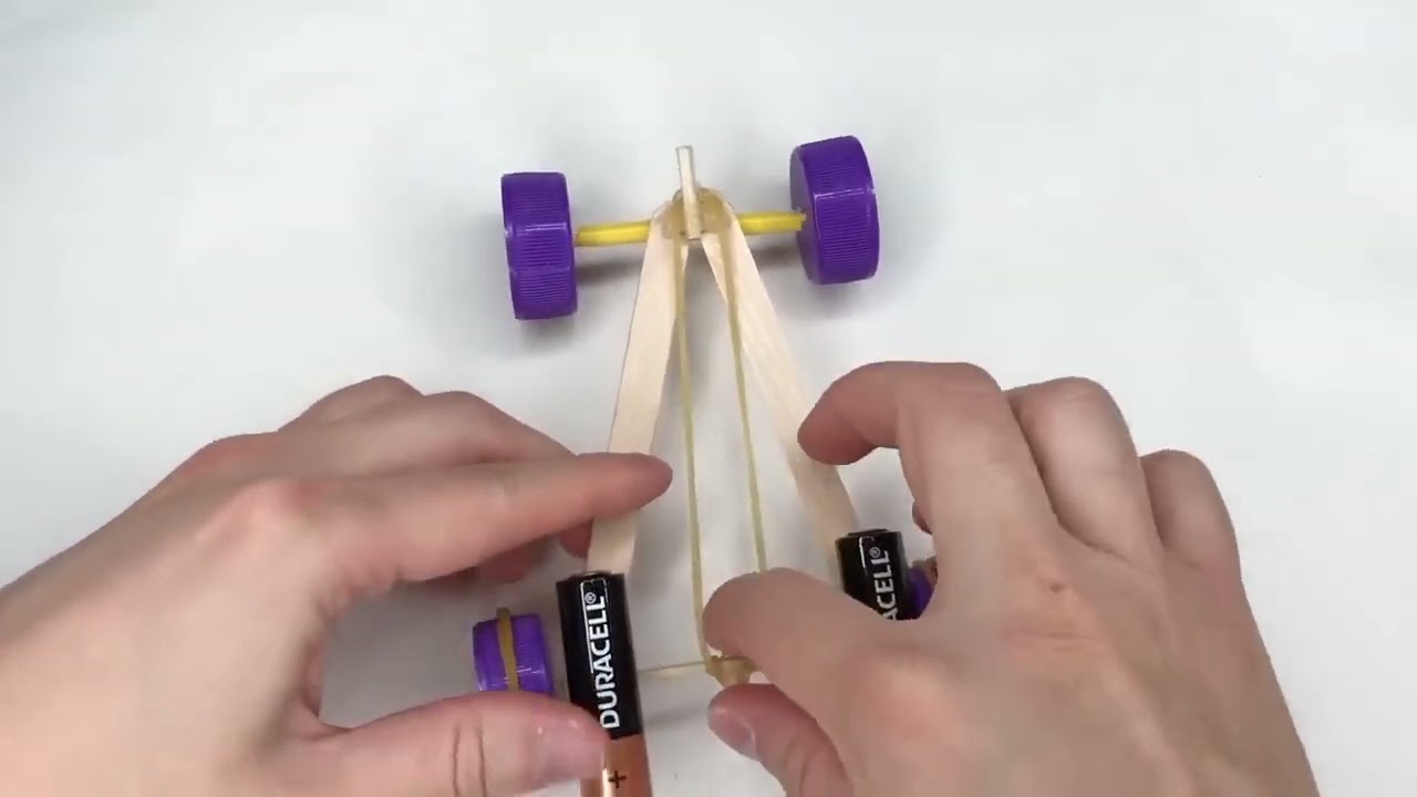 Experimento para ni&ntilde;os, energia mecanica y potencial.