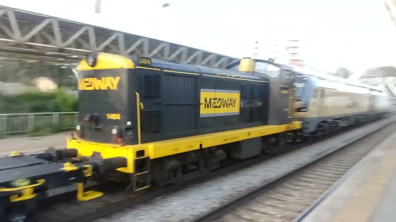 CP 2300 UQE + Medway 4702 + 256.201 + 1404 a Passar Em Bra&ccedil;o De Prata 11-01-2024
