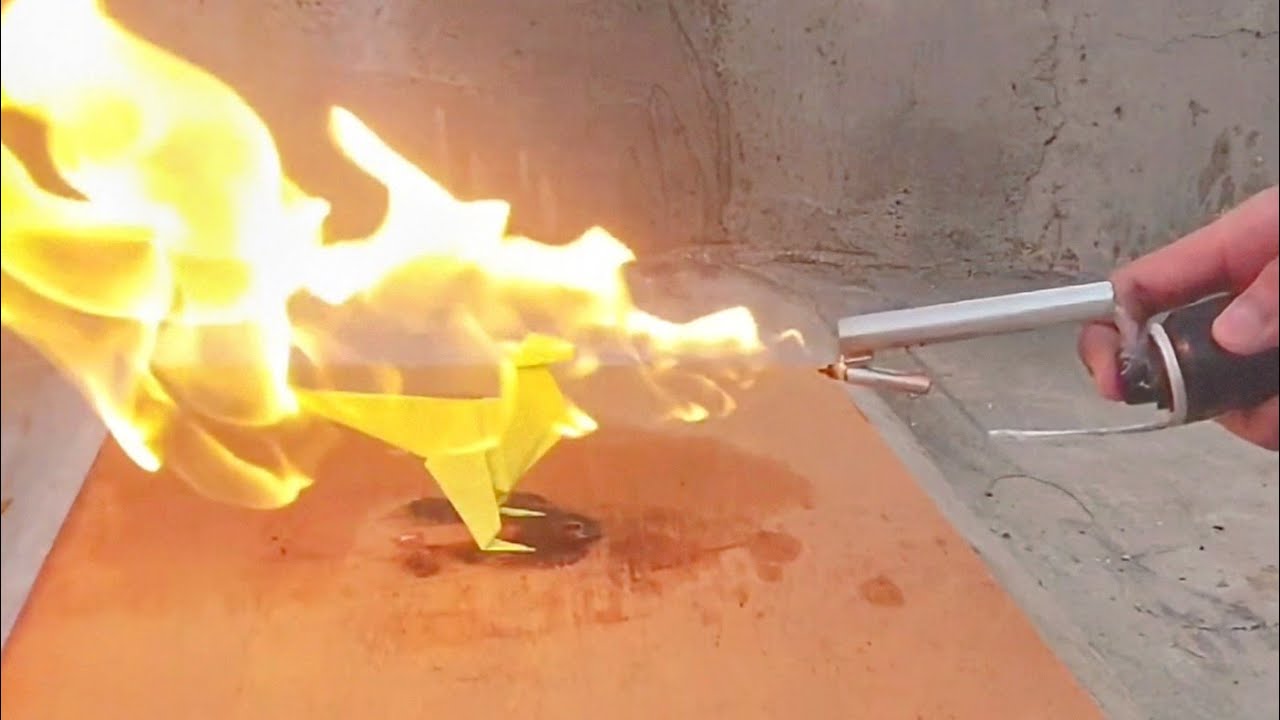 DIY Flamethrower - Making A Mini Flamethrower Out Of Recycled Materials