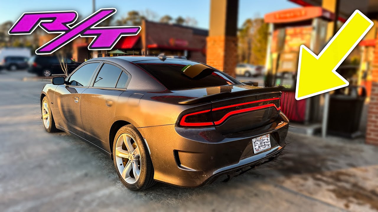 SXT TO SRT REAR BUMPER SWAP ON MY 2018 CHARGER R/T! 