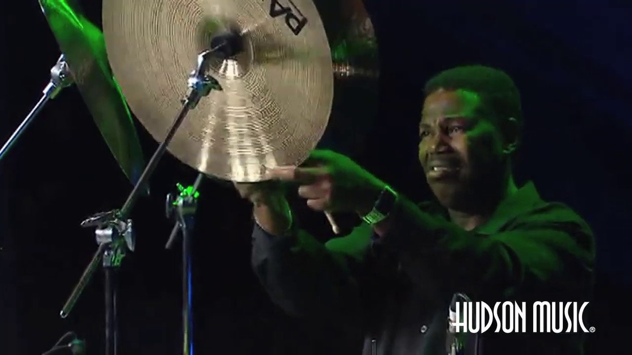 Ндугу Чанклер @ Modern Drummer 2008 с интервью Уилла Калхауна