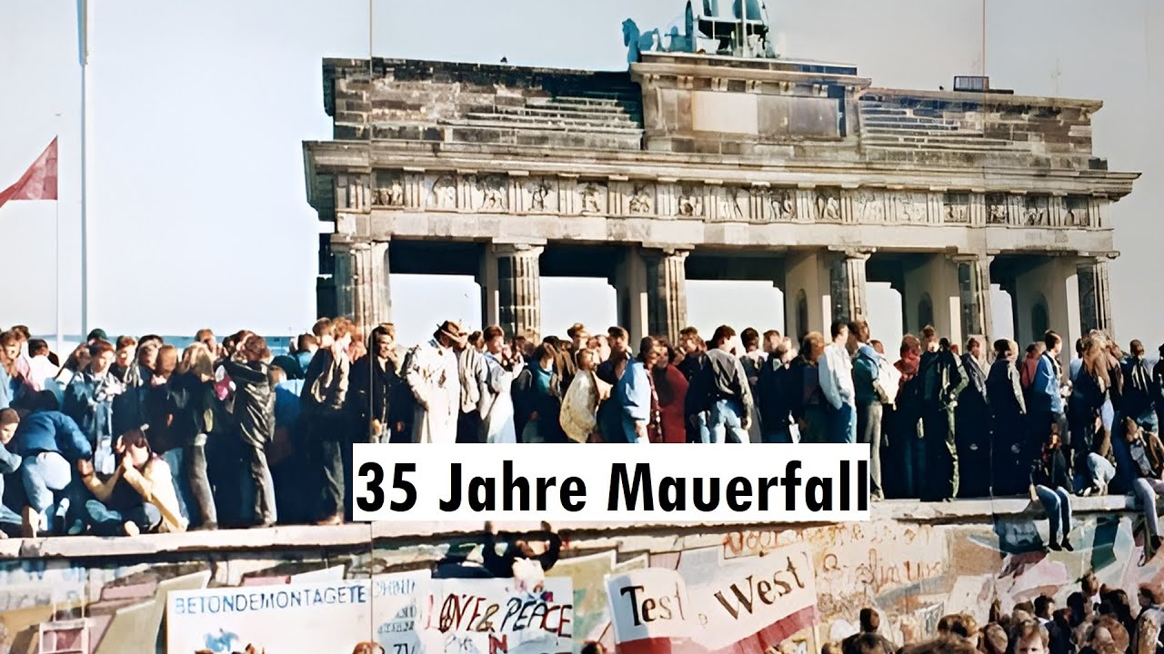 Berlin 35 Jahre Mauerfall Feierlichkeiten am Brandenburger Tor - Erinnerungen an 9. November 1989