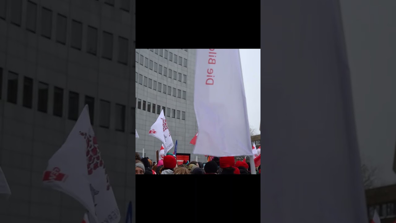 Erneuter Protest an der Uni Leipzig - Lehrende und Forschende fordern mehr Geld I Sachsen Fernsehen