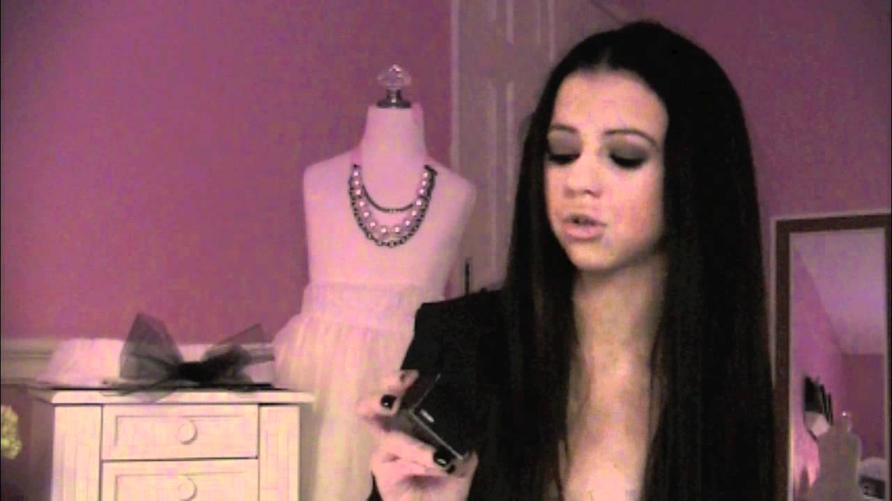 (Closed) Giveaway!! MAC Starter kit!! Monthly Giveaway!! Two year YouTube Anniversary!!