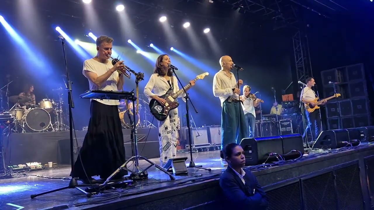 James - Out To Get You (Live in São Paulo at Audio Club, November 2025)