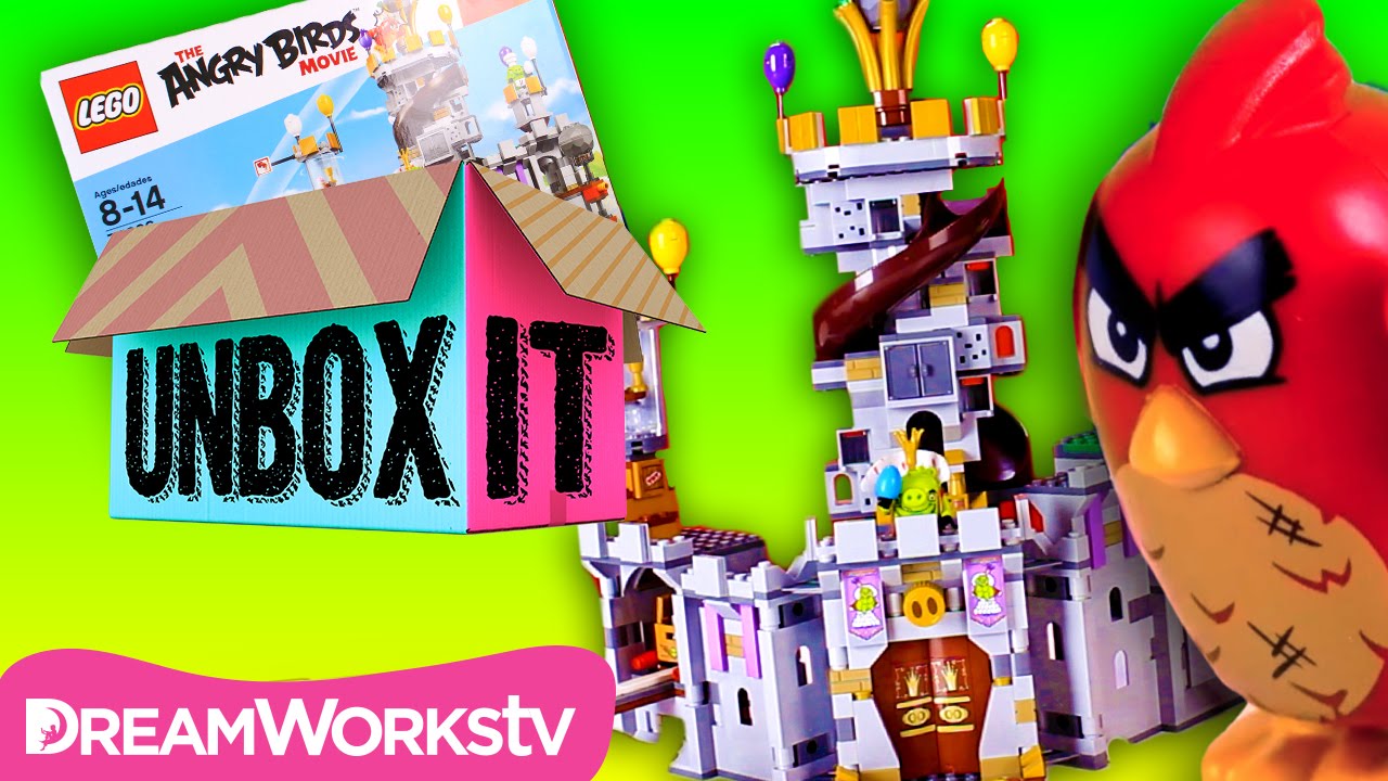 The Angry Birds Movie King Pig's Castle LEGO Build with ThatCrazyFamily | UNBOX IT