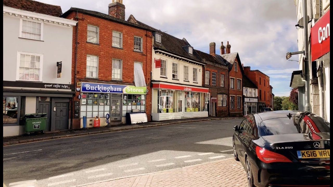Buckingham Town Centre Extended Walk - Buckinghamshire England.