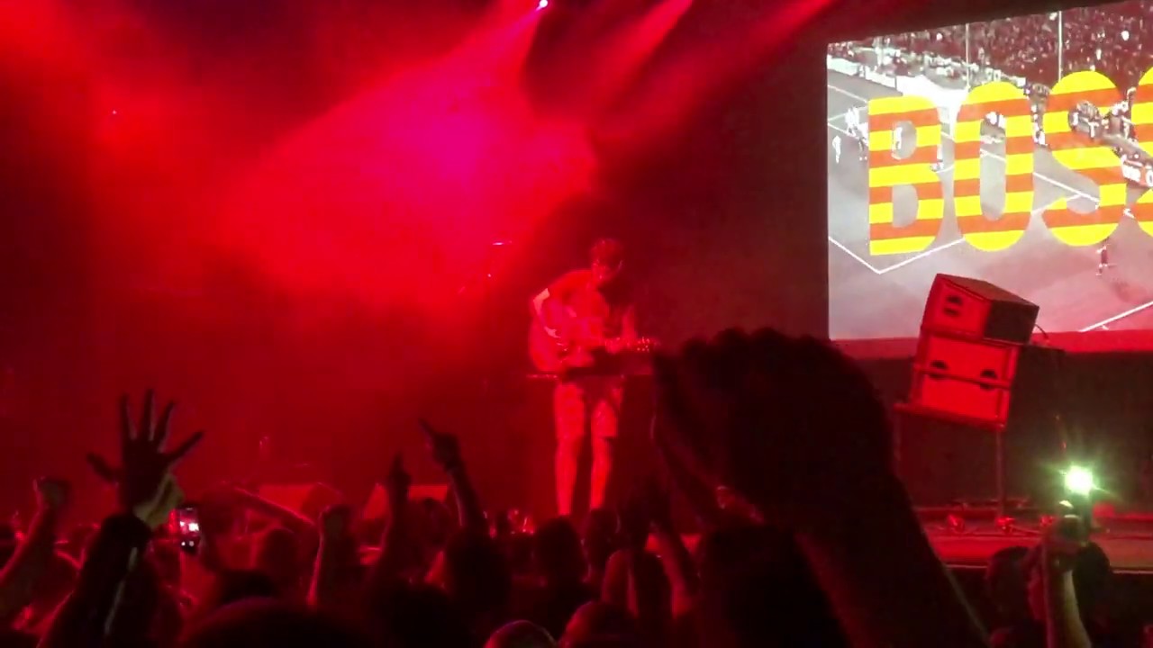 WE'VE WON IT FIVE TIMES | LFC SONGS | BOSS NIGHT LIVE AT RAZZMATAZZ BARCELONA | Liverpool FC Chants
