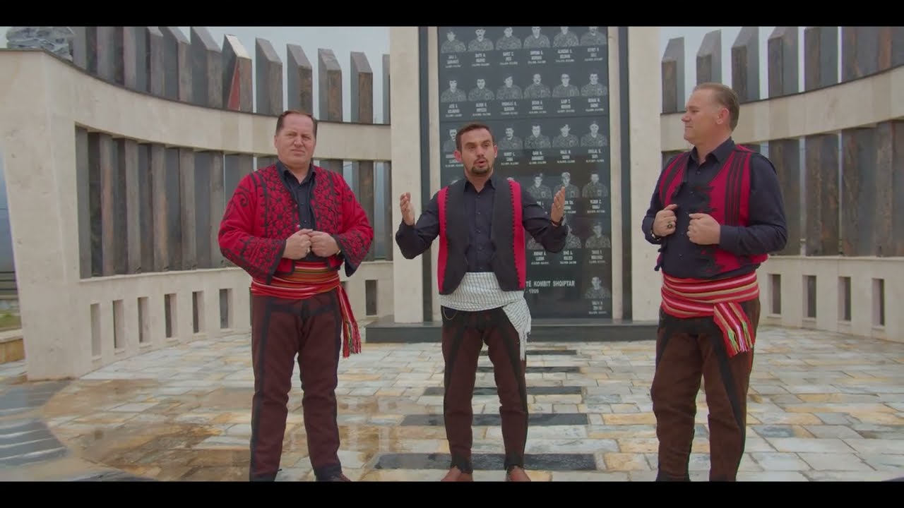 Te Bijte e Bajram Bajes dhe Zenel Zekolli  - Deshmorit Alush Kryeziu