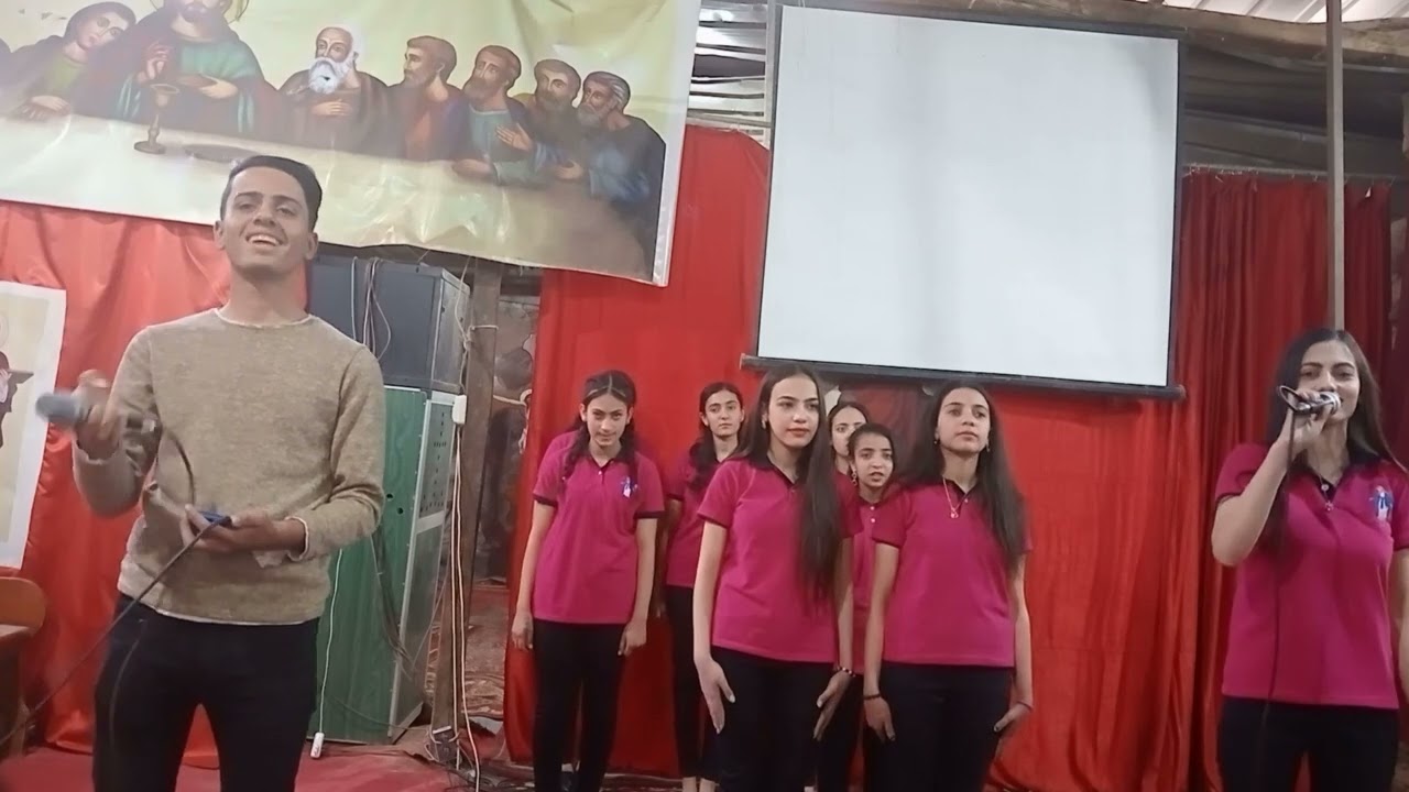 كورال عيد الام 2023