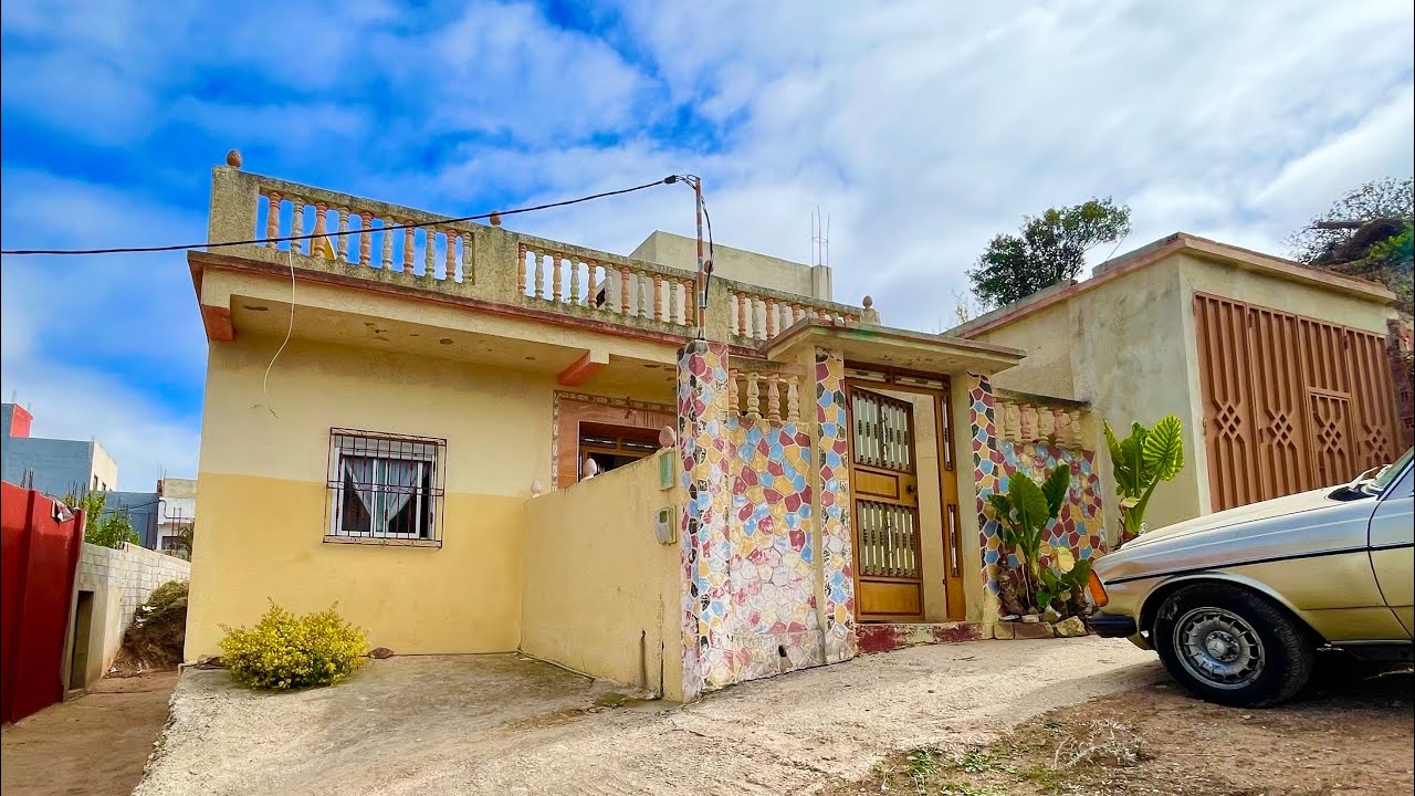 دار وغرسة راءعة مساحة 542متر مطلة على البحر نوينويش 0703640826 طنجة