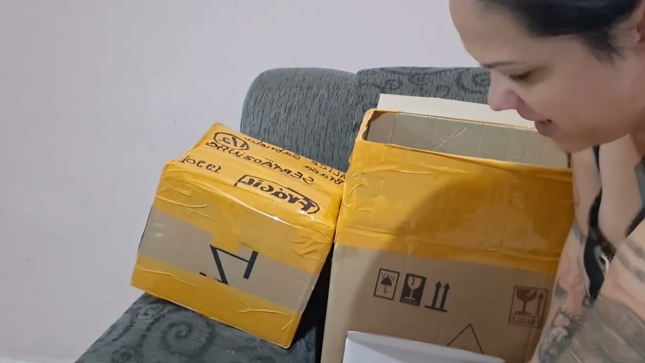 Mais produtos fofos  chegando . Natal chegando e estamos abastecendo a loja .