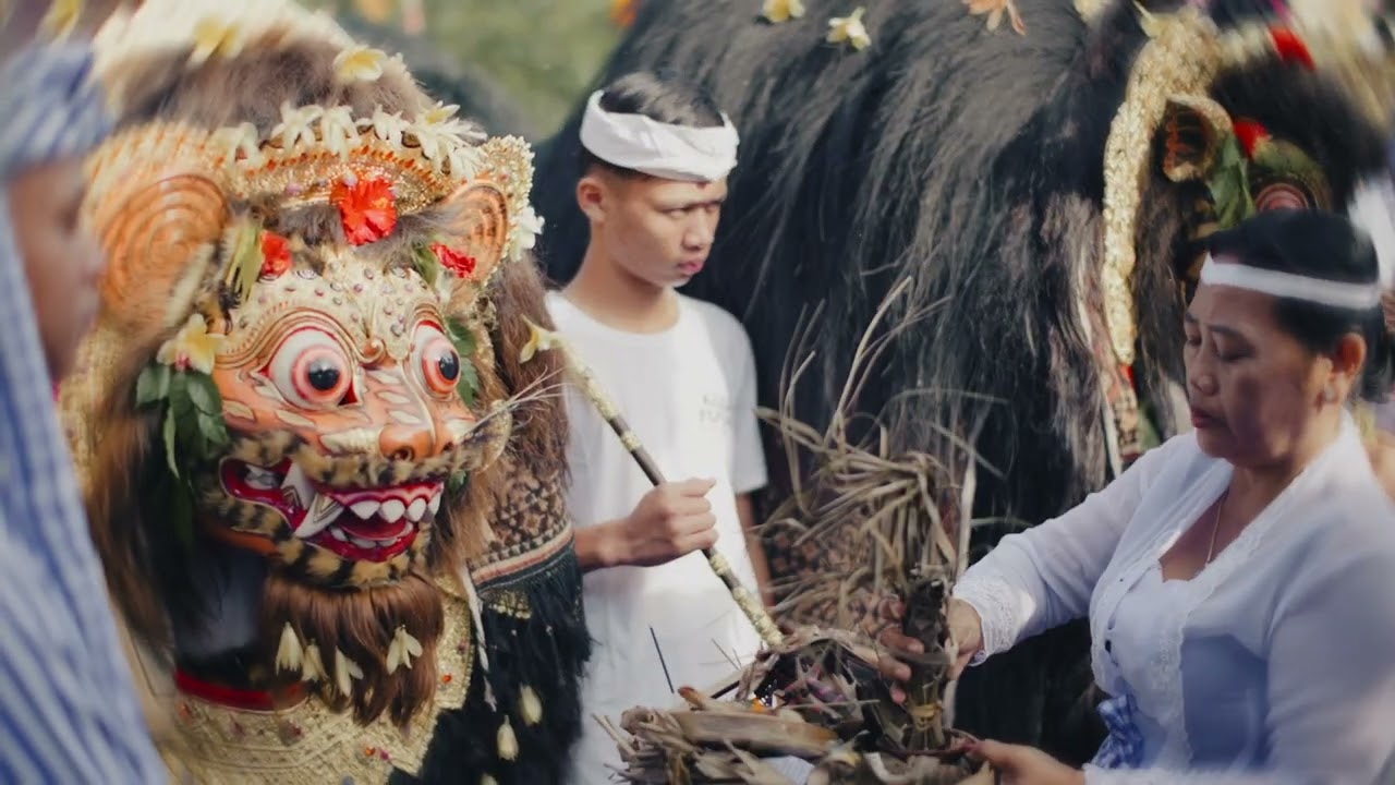 Acara ngeratep lan masupati petapakan ring pura Kayu Putih Br.Pasekan Tangeb