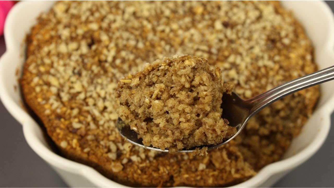 Oatmeal and dates. No flour! No sugar! No oil! Healthy oatmeal pie.