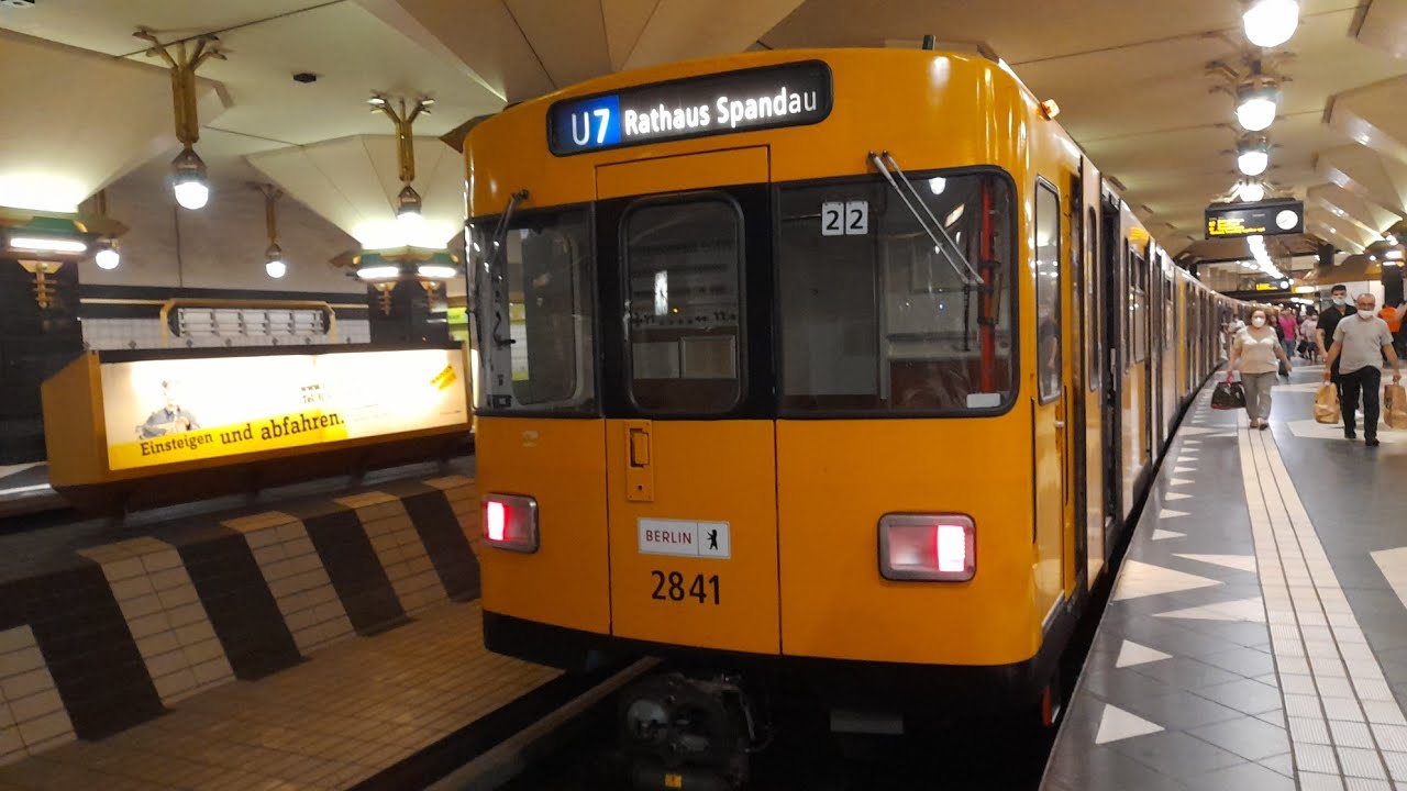 U-Bahn Berlin Mitfahrt von Hermannplatz bis Rathaus Spandau im F87 auf der U7