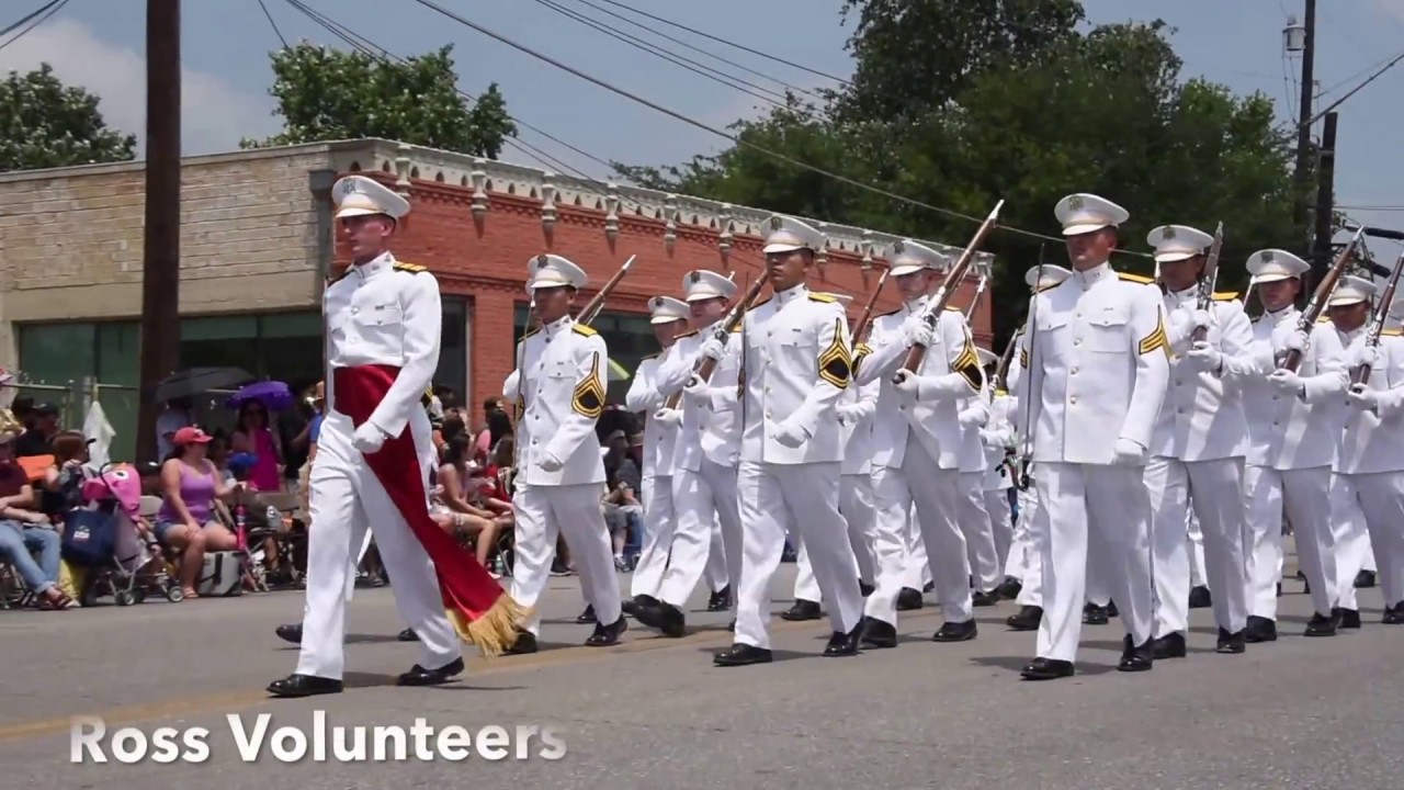 Texas A&M Battle of Flowers Parade 2017