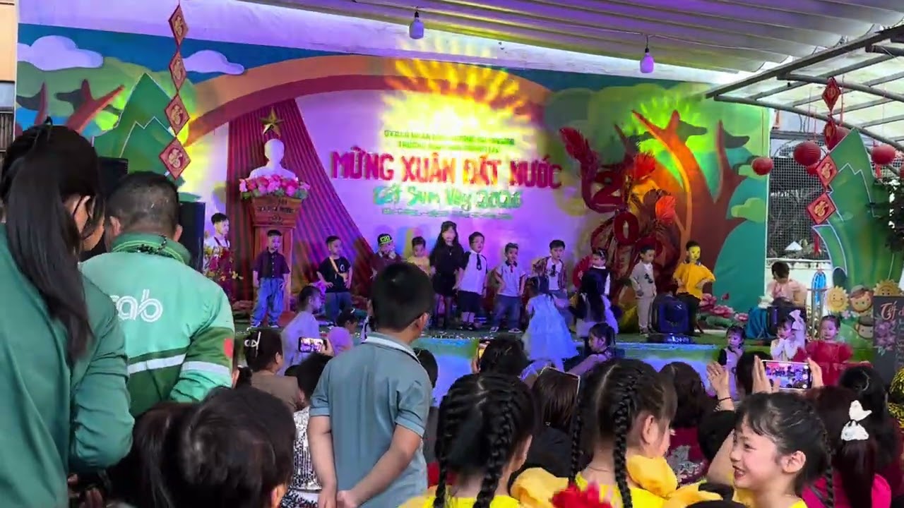 Thời trang lớp nhỡ 1 