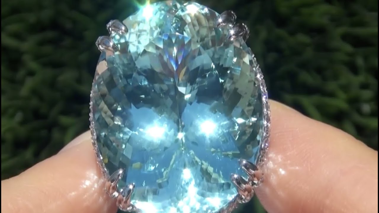 Бразильская ПЕЩЕРА АЛИ-БАБЫ: кристаллы в десятки килограмм