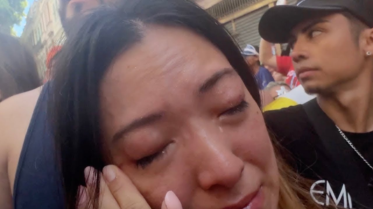 *EMOTIVO* LLORÈ DE EMOCIÓN en Brasil