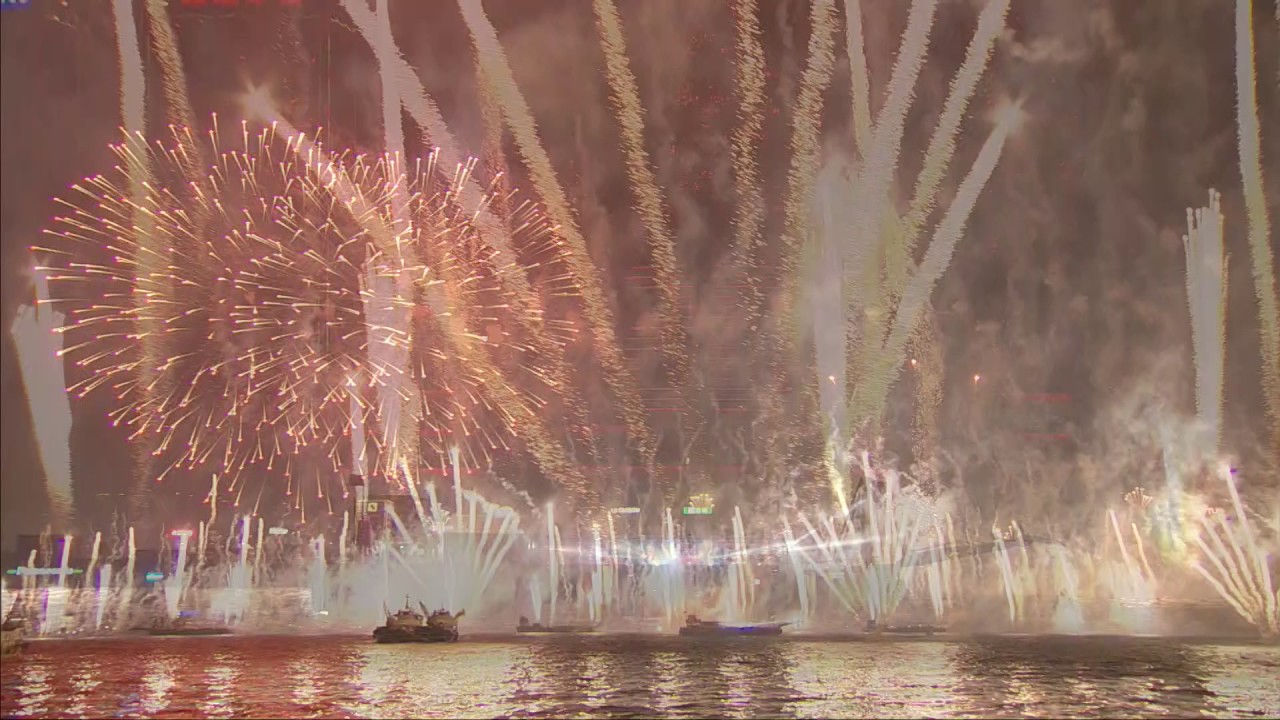 Hong Kong New Year Fireworks 2017