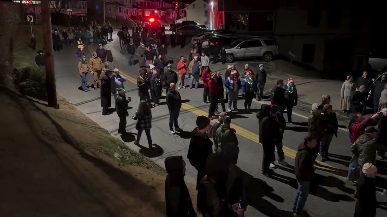 Silent Night (2025) @ Manchester St - Glen Rock Carolers