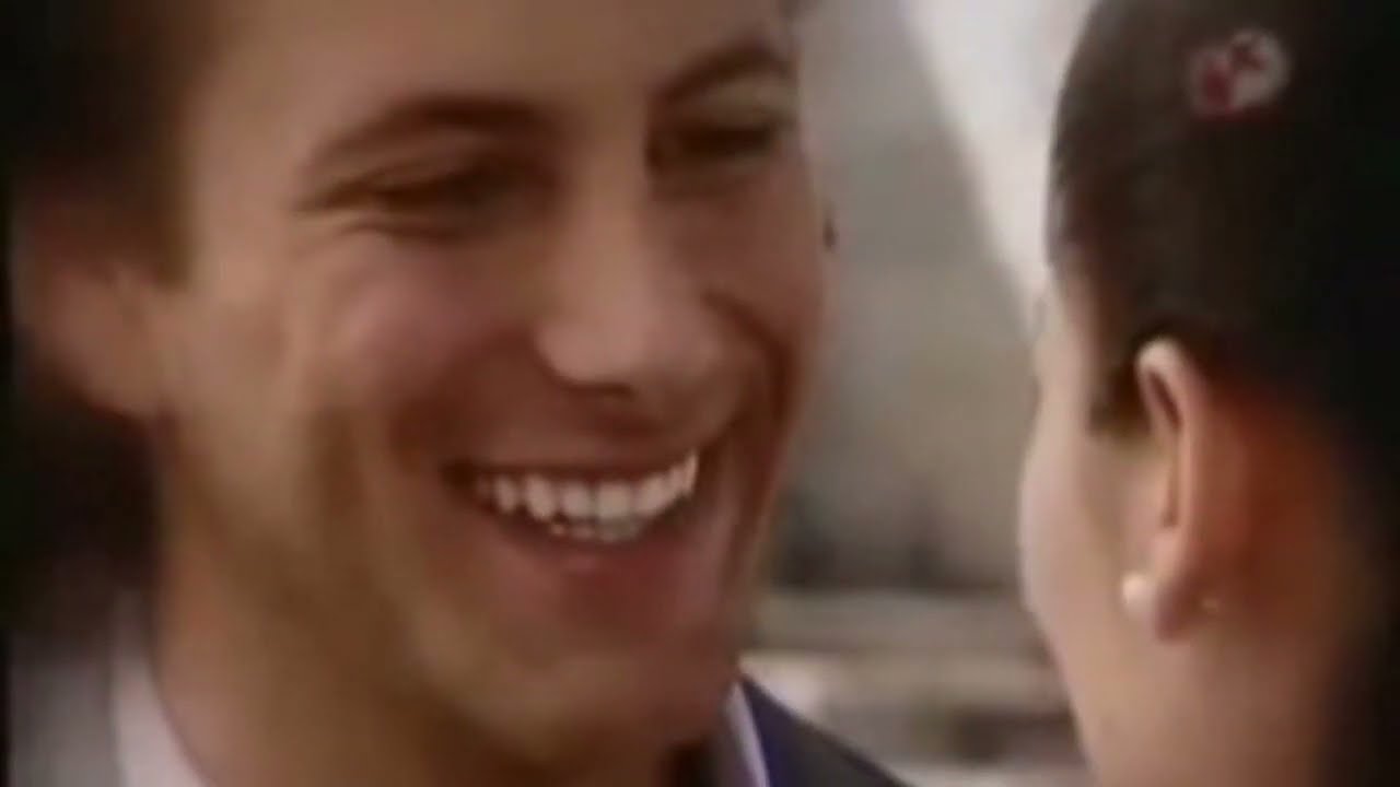 (Paloma y Emiliano) (Canción:Volver a Amar) (Artista: Cristian Castro) (Novela:El Nombre del Amor)